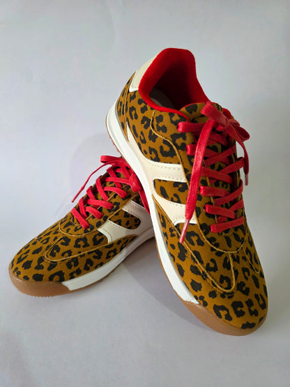 Tennis Cheeta